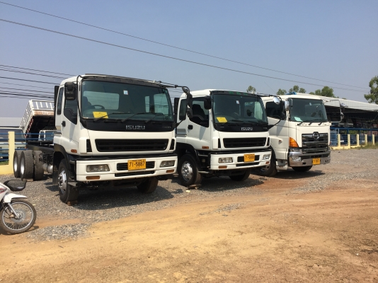 แสงฟ้าเต๊นท์รถ///ขายรถHINO-700 เครื่องE13C-410แรงม้า เอกสารครบพร้อมโอน