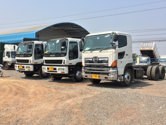 แสงฟ้าเต๊นท์รถ///ขายรถHINO-700 เครื่องE13C-410แรงม้า เอกสารครบพร้อมโอน