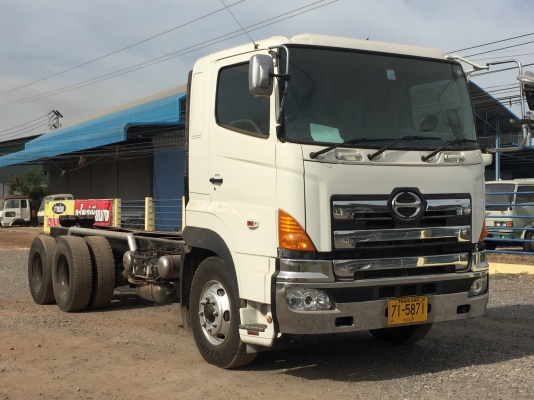 แสงฟ้าเต๊นท์รถ///ขายรถHINO-700 เครื่องE13C-410แรงม้า เอกสารครบพร้อมโอน