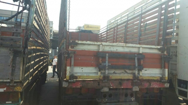 ขายสิบล้อ 3คัน ฮีโน่ FL17-2คัน และ FL18-1คัน สภาพดีเดิมๆ พร้อมใช้งาน เล่ม ทะเบียนพร้อมโอน