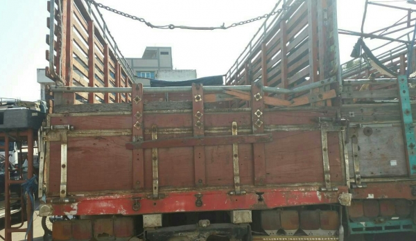 ขายสิบล้อ 3คัน ฮีโน่ FL17-2คัน และ FL18-1คัน สภาพดีเดิมๆ พร้อมใช้งาน เล่ม ทะเบียนพร้อมโอน