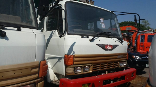 ขายสิบล้อ 3คัน ฮีโน่ FL17-2คัน และ FL18-1คัน สภาพดีเดิมๆ พร้อมใช้งาน เล่ม ทะเบียนพร้อมโอน