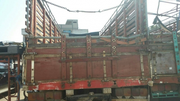 ขายสิบล้อ 3คัน ฮีโน่ FL17-2คัน และ FL18-1คัน สภาพดีเดิมๆ พร้อมใช้งาน เล่ม ทะเบียนพร้อมโอน