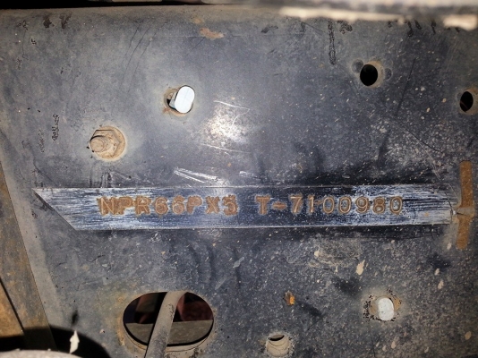 ขายรถ6ล้อ NPR120แรง ฝาขาวปี40 เครื่องดีแคชซีสวย ยาว5เมตร เอกสารพร้อมโอน สนใจโทร 090-8588220คุณนะ 093-3258446คุณบิว หรือเข้าดูสินค้าอื่นๆได้ที่ www.truck.in.th/498 หรือเพจFacebook ณรงค์ ซื้อขายรถมือสอง (เว็บไซต์ส่วนตัว) หรือFacebook อู่ คุณนะ