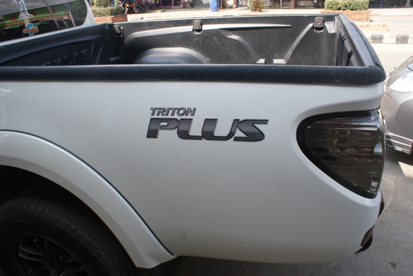 ขายครับบบบบ - triton plus top ขับ 2 - ปี 11-11-2011 - แม็ก 18" ยางเปลี่ยนได้เดือนเดียว ขายครับบบบบ - triton plus top ขับ 2 - ปี 11-11-2011 - แม็ก 18" ยางเปลี่ยนได้เดือนเดียว