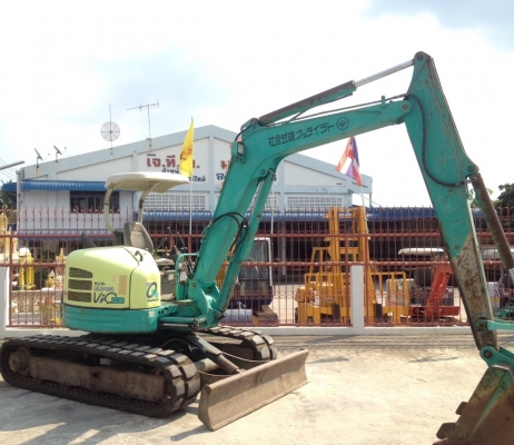 รถขุด Yanmar VIO50 มือสองนำเข้าจากญี่ปุ่น สภาพพร้อมใช้งาน