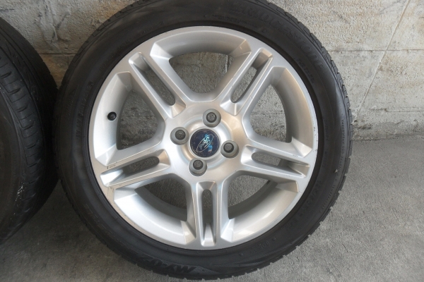 ล้อแม็ก16นิ้ว4รู100 ฟอด พร้อมยาง สวยๆ 4 ล้อ ราคา 5900 บาท ล้อแม็ก16นิ้ว4รู100 ฟอด พร้อมยาง สวยๆ 4 ล้อ ราคา 5900 บาท