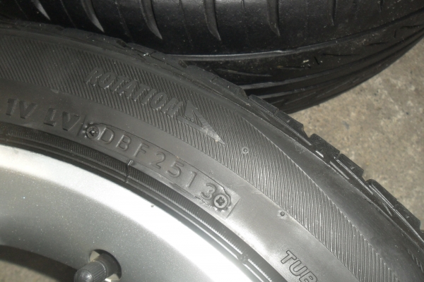 ล้อแม็ก16นิ้ว4รู100 ฟอด พร้อมยาง สวยๆ 4 ล้อ ราคา 5900 บาท ล้อแม็ก16นิ้ว4รู100 ฟอด พร้อมยาง สวยๆ 4 ล้อ ราคา 5900 บาท