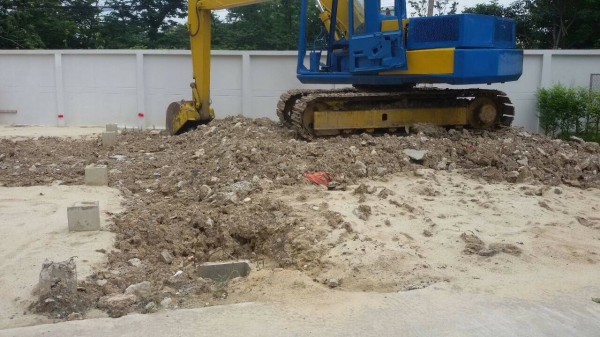 รถแบคโฮ Komatsu PC120 ติดต่อ 0847573592