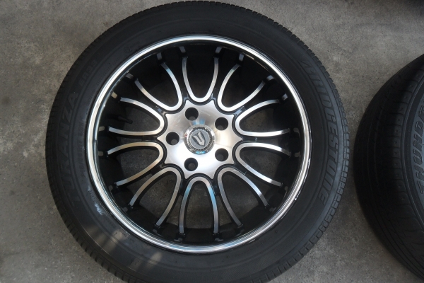 ล้อแม็ก17นิ้ว5รู114 พร้อมยาง สวยๆ 4 ล้อ ราคา 6900 บาท ล้อแม็ก17นิ้ว5รู114 พร้อมยาง สวยๆ 4 ล้อ ราคา 6900 บาท