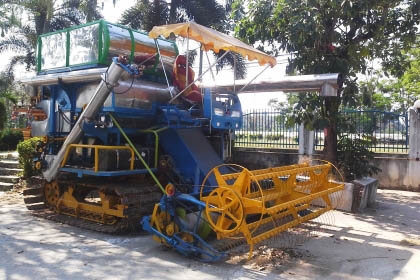 รถเกี่ยวข้าว