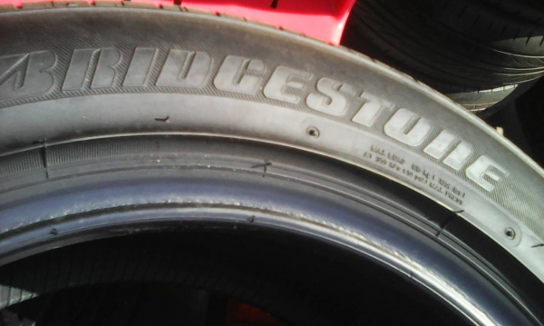 205/55R16 BRIDGESTONE TURANZA GR-90 ปี13 ชุด 4 เส้น tel.081-427-3941 ไอดีไลน์ autobot107 205/55R16 BRIDGESTONE TURANZA GR-90 ปี13 ชุด 4 เส้น tel.081-427-3941 ไอดีไลน์ autobot107