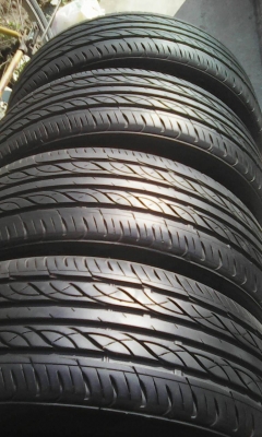 185/55R15 FIRESTONE TZ700 ปี2015 และ ปี2013 ชุด 4 เส้น  tel.081-427-3941 ไอดีไลน์ autobot107