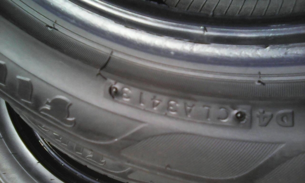 185/55R15 FIRESTONE TZ700 ปี2015 และ ปี2013 ชุด 4 เส้น tel.081-427-3941 ไอดีไลน์ autobot107 185/55R15 FIRESTONE TZ700 ปี2015 และ ปี2013 ชุด 4 เส้น tel.081-427-3941 ไอดีไลน์ autobot107