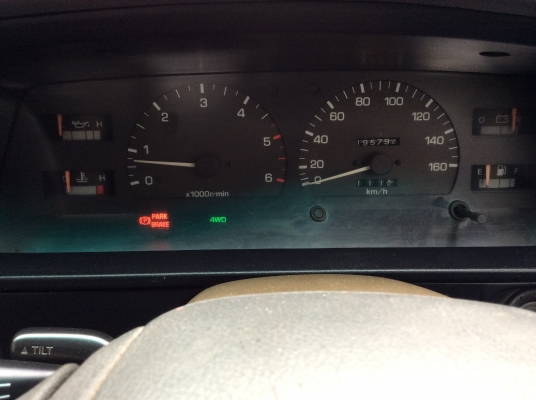 ขายTOYOTA SR5 LN111 ตัวประกอบนอกรถมือเดียว