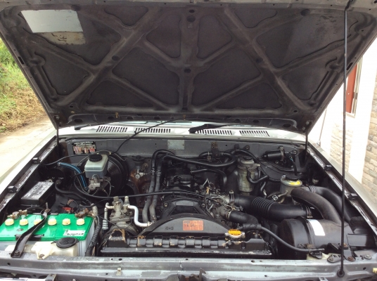 ขายTOYOTA SR5 LN111 ตัวประกอบนอกรถมือเดียว