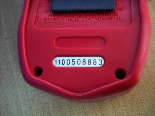 ดิจิตอลมัลติมิเตอร์ UNI-T ขนาดเล็ก ดิจิตอลมัลติมิเตอร์ UNI-T ขนาดเล็ก