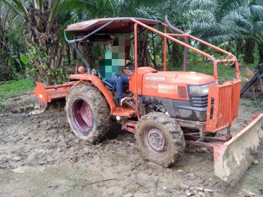 (ปิดการขายแล้วคับไปสตุล )รถไถ่คูโบต้ารุ่น 3408   พร้อมใช้งาน  เล่มพร้อม.....