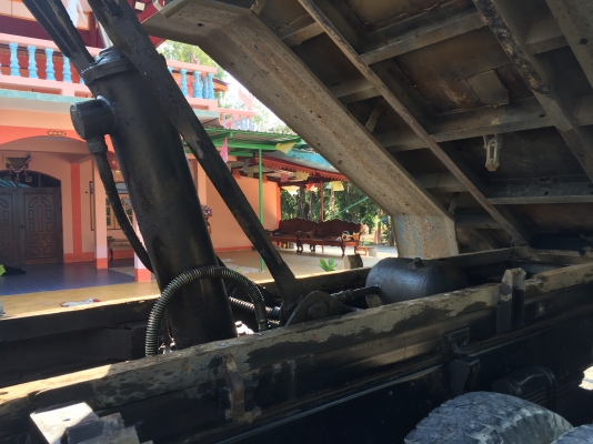 ขาย กระบะดั้ม-พร้อมกระบอก ปั๊ม ยกชุด ขาย กระบะดั้ม-พร้อมกระบอก ปั๊ม ยกชุด