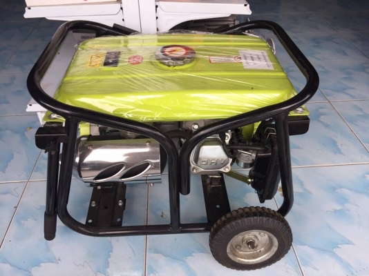 ขาย เครื่องปั่นไฟเบนซิน 3KW สวยๆครับ