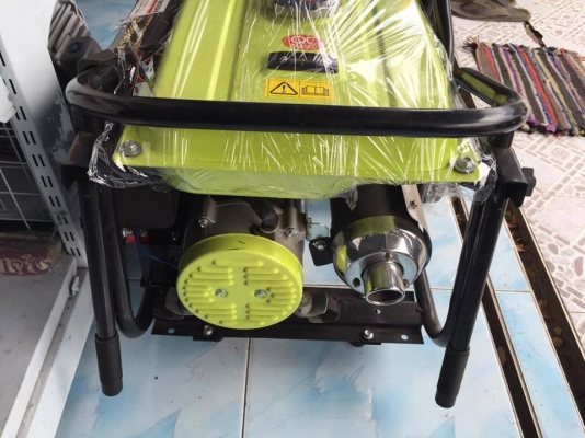 ขาย เครื่องปั่นไฟเบนซิน 3KW สวยๆครับ ขาย เครื่องปั่นไฟเบนซิน 3KW สวยๆครับ