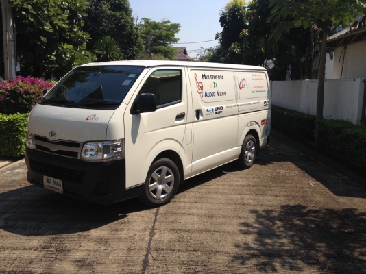 รถตู้ทึบ หลังคาเตี้ย สภาพดี