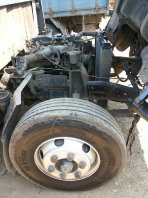 รถรรทุก ISUZU 6 ล้อ ปื47 ยาว 4.30 เมตร  เครื่อง115 แรง คานหน้ากว้าง เฟืองท้ายเอฟ.  ยางใหม่6เส้น ราคา 330,000 บ.รถอยู่สระบุรี