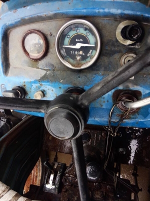 รถไถ อิเซกิ TS 2210