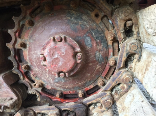 ขายรถเกี่ยวข้าวไทยเจริญราคา460000บาทครับ