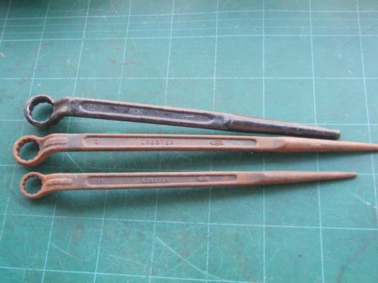 ชุดประแจแหวนหัวเดี่ยวหางแหลม