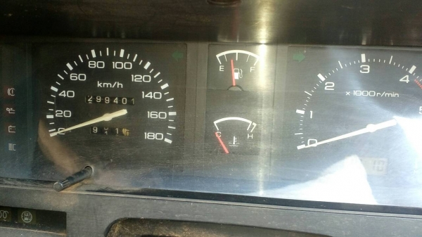 ขายรถที่บ้านด่วนสวยพร้อมใช้งานปี93 พวงมาลัยพาวเวอร์แท้ เครื่องช่วงล่างดีคัทซีสวยปิ๊ง ขับแน่นๆ CD MP3 แอร์หน้าหลังเย็นเจี๊ยบบ แม็ก15