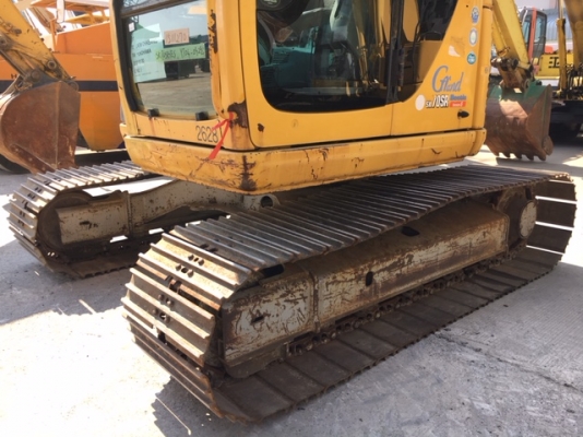 รถขุด Kobelco SK70SR-1ES นำเข้าจากญี่ปุ่น สนใจโทร. 080-6565422 (หนิง)