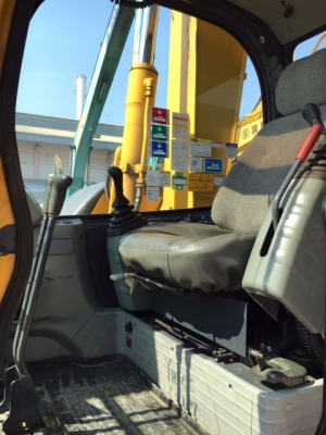 รถขุด Kobelco SK70SR-1ES นำเข้าจากญี่ปุ่น สนใจโทร. 080-6565422 (หนิง)