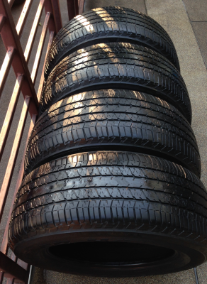 Bridgestone 265 60 18 ปลายปี12 พร้อมใช้งาน ราคาไม่แพง