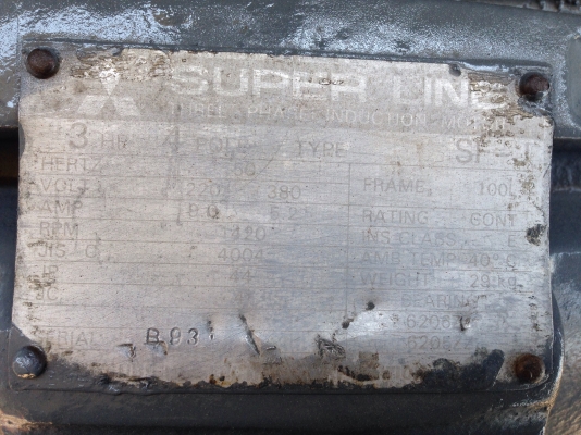 ( เหลือ 2 ตัวครับ )ขายโบวท่อดูด-เป่าอากาศ ขนาด 3HP. 380V สภาพดี ใบพลาสติก มี 3ชุดครับ ( เหลือ 2 ตัวครับ )ขายโบวท่อดูด-เป่าอากาศ ขนาด 3HP. 380V สภาพดี ใบพลาสติก มี 3ชุดครับ