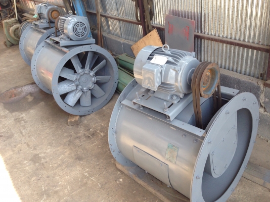 ( เหลือ 2 ตัวครับ )ขายโบวท่อดูด-เป่าอากาศ ขนาด 3HP. 380V สภาพดี ใบพลาสติก มี 3ชุดครับ ( เหลือ 2 ตัวครับ )ขายโบวท่อดูด-เป่าอากาศ ขนาด 3HP. 380V สภาพดี ใบพลาสติก มี 3ชุดครับ