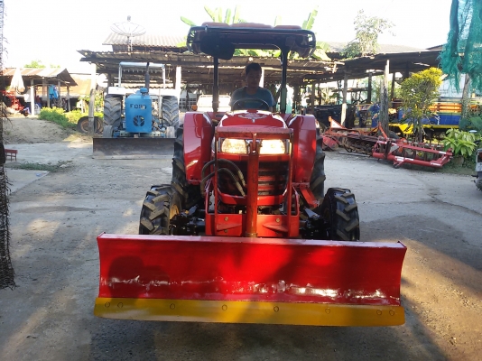 หาชื้อรถไถยันม่าร์494T เชิณมาหาเราครับ มีไบมีด1อันและผาน6ทีเอ็มชี1อันสวยๆเดิมๆ พร้อมทะเบียนขายใน  ราคา385000บาท รถอยู่วังบัว คลองขลุง กำแพงเพชร    สนใจสอบุถามได้ที่081 3655997 อำพร  พาเจริญ  ราคาต่อรองได้อีกนะครับ