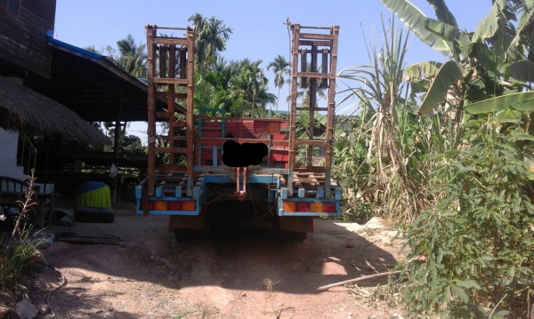 ขายหัวยาวหางปลา ขึ้นรถเกี่ยวข้าว เพลาเดียว เครื่อง 6BB ขายหัวยาวหางปลา ขึ้นรถเกี่ยวข้าว เพลาเดียว เครื่อง 6BB