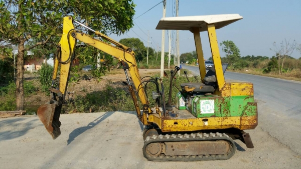 ขายด่วนขายด่วนรถเเม็คโคร KOMATSU PC05-6 รถนอกนำเข้ายังไม่เคยใช้งานเมืองไทยเลย ขายด่วนขายด่วนรถเเม็คโคร KOMATSU PC05-6 รถนอกนำเข้ายังไม่เคยใช้งานเมืองไทยเลย