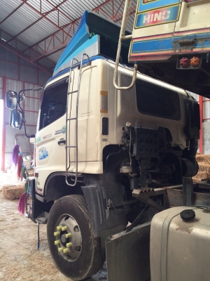 ขายรถ22ล้อดั้มพ์ HINO FM1ANLD เครื่อง 344แรงม้ากับหาง ST ปี52 สนใจโทร 081-970-1072