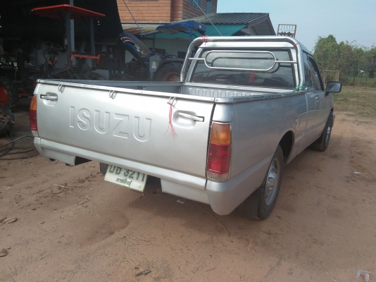 ขายรถกระบะแค็ป อีซูซุ KB 2500