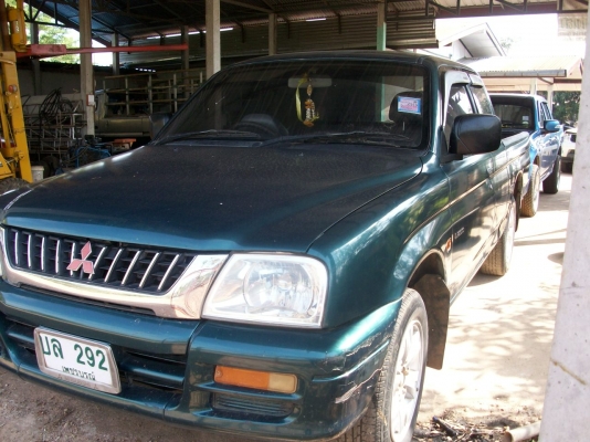 ขายสตาด้า รถบ้านพร้อมใช้งาน เครื่อง 2500 ขายสตาด้า รถบ้านพร้อมใช้งาน เครื่อง 2500