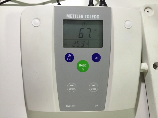 เครื่องวัดค่ากรด ด่างและคุณภาพของน้ำ Mettler Toledo FE20