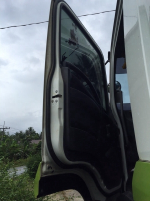 ขายดาวน์ 10ล้อดั้มพ์ ISUZU MP1FXZ7778T เครื่อง 360แรงม้า ปี56 สนใจโทร 081-970-1072