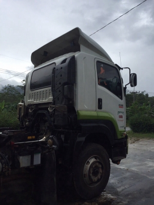 ขายดาวน์ 10ล้อดั้มพ์ ISUZU MP1FXZ7778T เครื่อง 360แรงม้า ปี56 สนใจโทร 081-970-1072