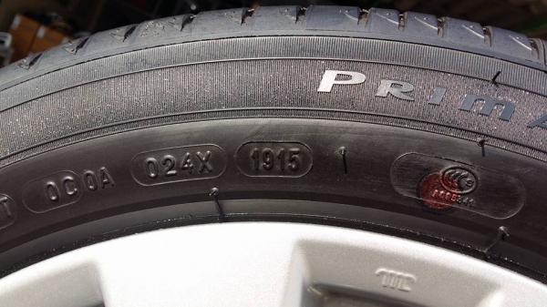 ขายล้อแม็กป้ายแดง honda accord g9 17" พร้อมยางปี15 สนใจติดต่อ ตาเล็ก ล้อและยางครับ 081-3747940