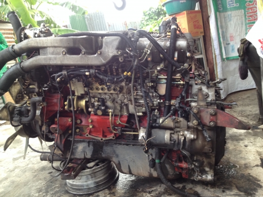 ขายเครื่อง hino p11 360 แรง