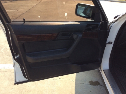 ขายรถเอาไปทำอะไหล่ BMW E34 525i ปี92 เครื่อง 2J vvti ออโต้ ติดแก๊สLPGหัวฉีด หม้อน้ำมิเนียม แม็ก17" รถขับได้ปกติ รายละเอียดสอบถามได้ครับ ขายรถเอาไปทำอะไหล่ BMW E34 525i ปี92 เครื่อง 2J vvti ออโต้ ติดแก๊สLPGหัวฉีด หม้อน้ำมิเนียม แม็ก17" รถขับได้ปกติ รายละเอียดสอบถามได้ครับ