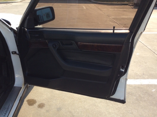 ขายรถเอาไปทำอะไหล่ BMW E34 525i ปี92 เครื่อง 2J vvti ออโต้ ติดแก๊สLPGหัวฉีด หม้อน้ำมิเนียม แม็ก17" รถขับได้ปกติ รายละเอียดสอบถามได้ครับ ขายรถเอาไปทำอะไหล่ BMW E34 525i ปี92 เครื่อง 2J vvti ออโต้ ติดแก๊สLPGหัวฉีด หม้อน้ำมิเนียม แม็ก17" รถขับได้ปกติ รายละเอียดสอบถามได้ครับ