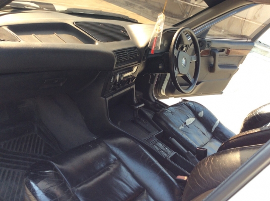 ขายรถเอาไปทำอะไหล่ BMW E34 525i ปี92 เครื่อง 2J vvti ออโต้ ติดแก๊สLPGหัวฉีด หม้อน้ำมิเนียม แม็ก17" รถขับได้ปกติ รายละเอียดสอบถามได้ครับ ขายรถเอาไปทำอะไหล่ BMW E34 525i ปี92 เครื่อง 2J vvti ออโต้ ติดแก๊สLPGหัวฉีด หม้อน้ำมิเนียม แม็ก17" รถขับได้ปกติ รายละเอียดสอบถามได้ครับ